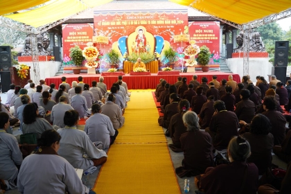 Khóa tu chào đón năm mới 2024 tại chùa Vạn Phúc - Hà Nội